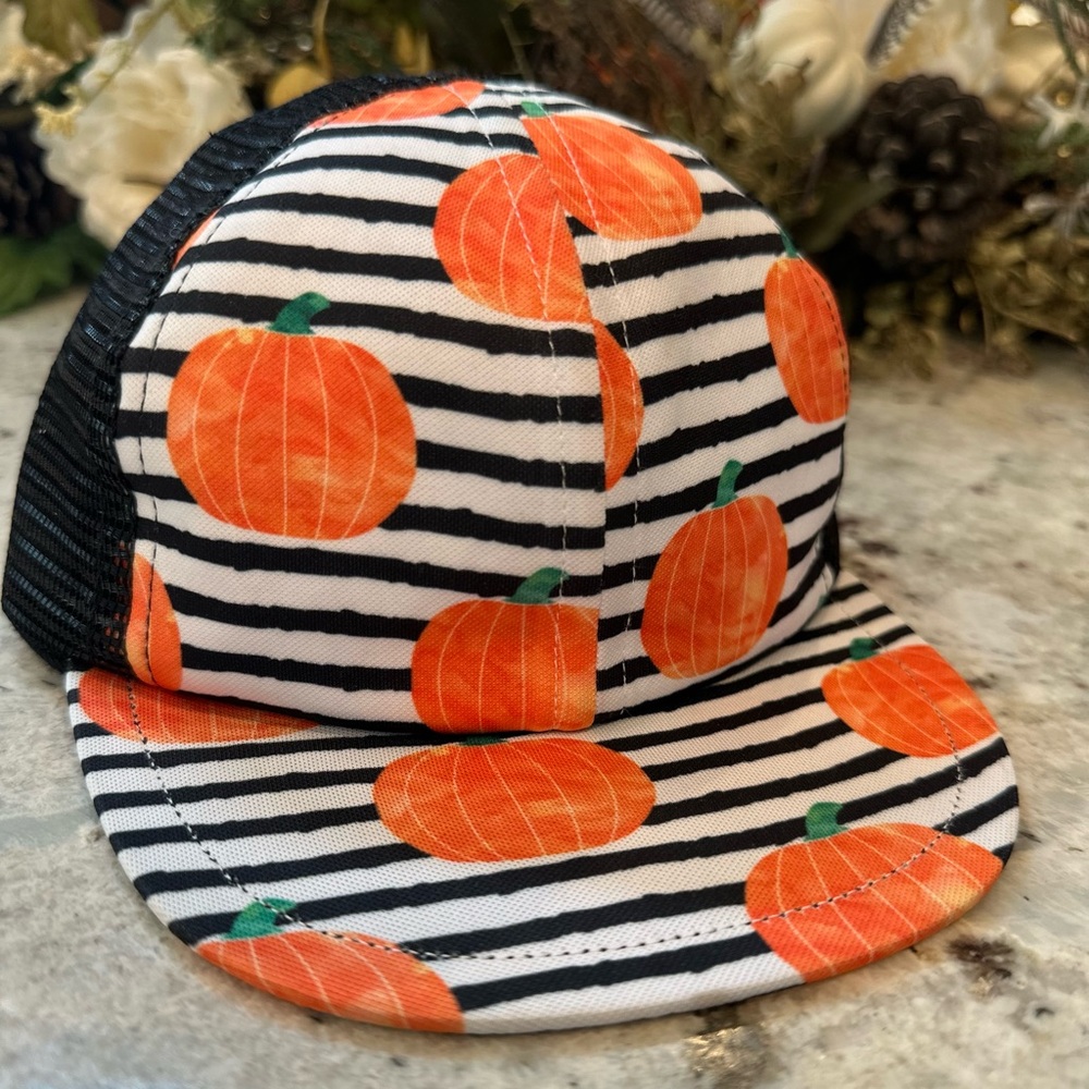 George hats brand. Wore one time for photos toddler pumpkin hat!